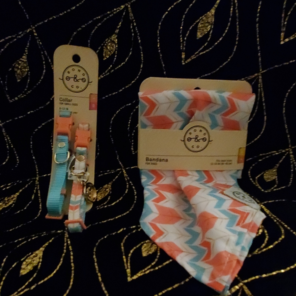 Dog collors/dog bandana